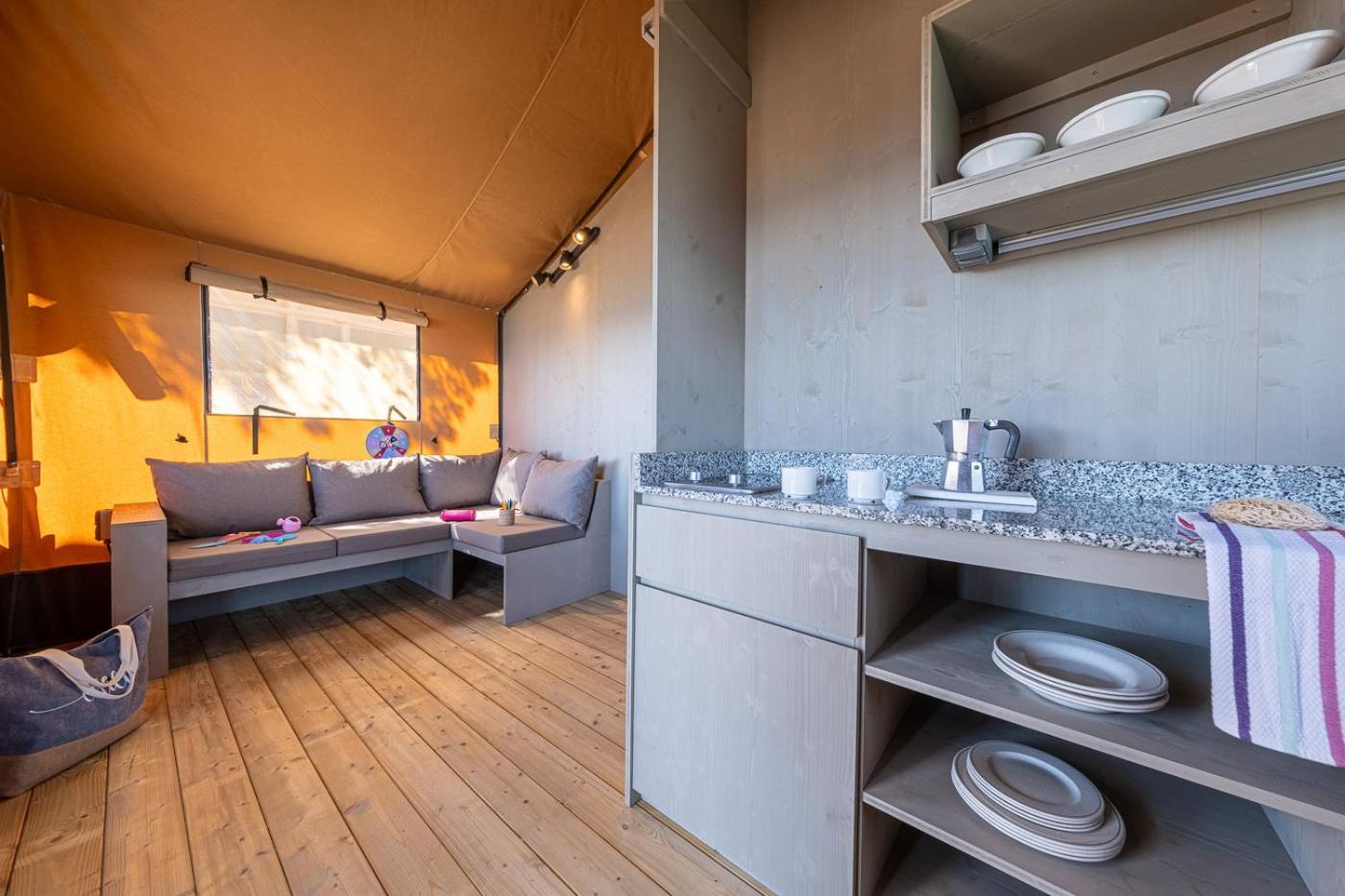 Camping Estival Torre De La Mora タマリット エクステリア 写真