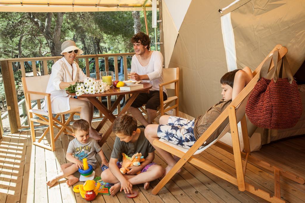 Camping Estival Torre De La Mora タマリット エクステリア 写真