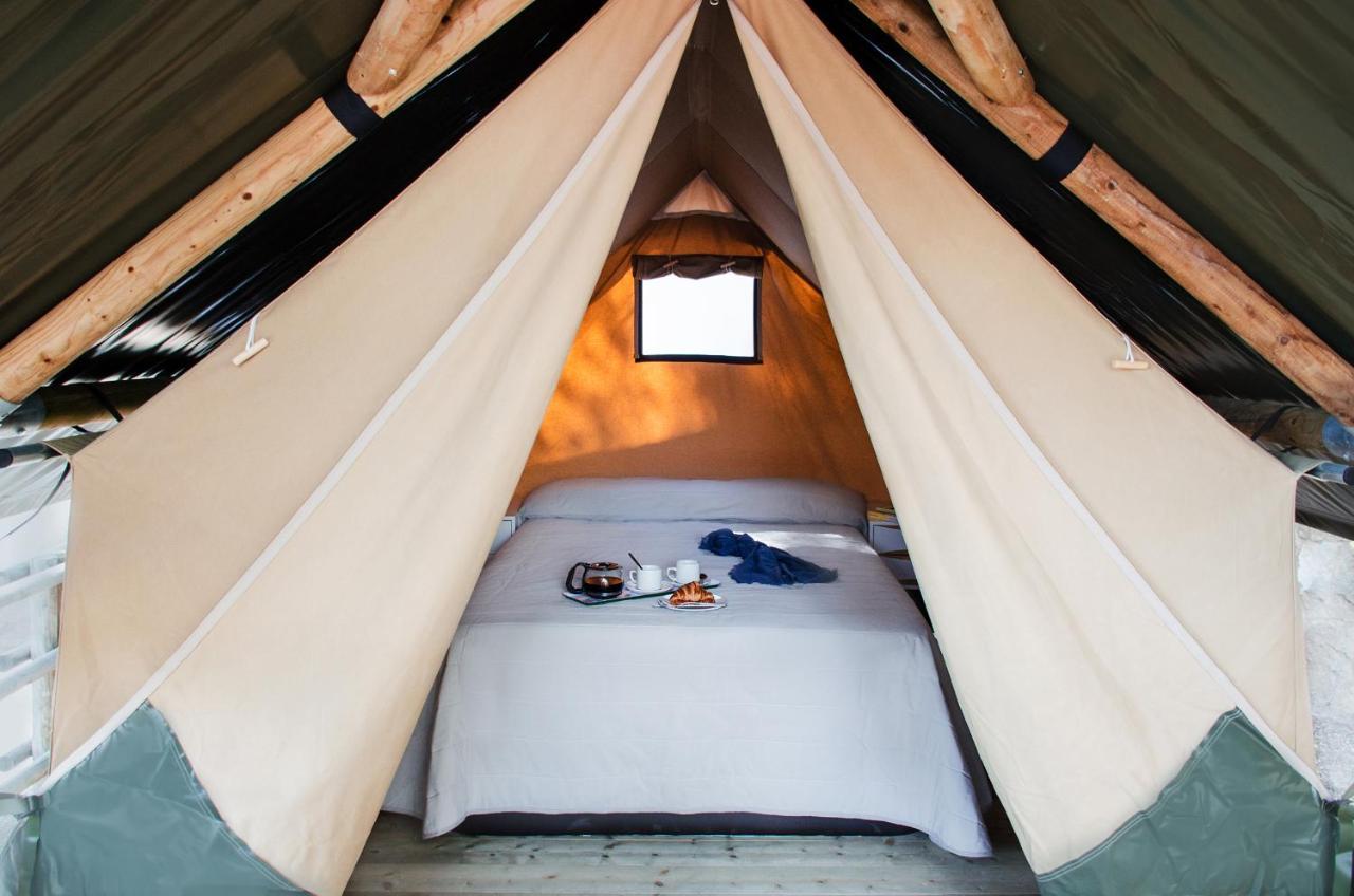 Camping Estival Torre De La Mora タマリット エクステリア 写真